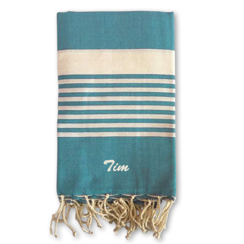 Traditionelles Fouta-Strandtuch gestreift mit Namensstickerei Traditionelles Fouta-Strandtuch gestreift mit Namensstickerei