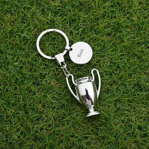 Schlüsselanhänger Pokal mit Gravur