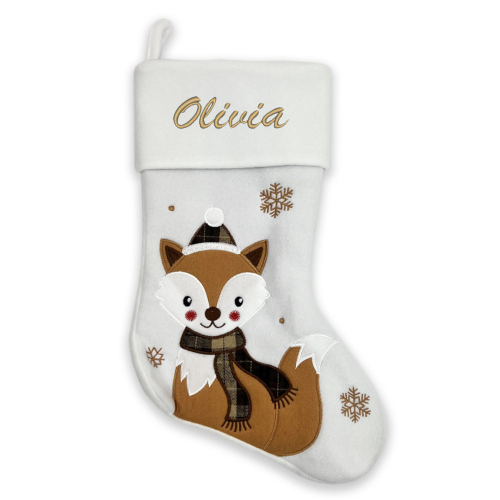 Weiße Weihnachtsstiefel mit einem Namen bestickt