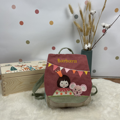 Personalisierter Rucksack mit Kind und Maus